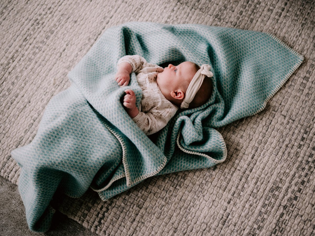 Wiegdeken wol - Pure Baby Love - bee - mint - Just Babystuff