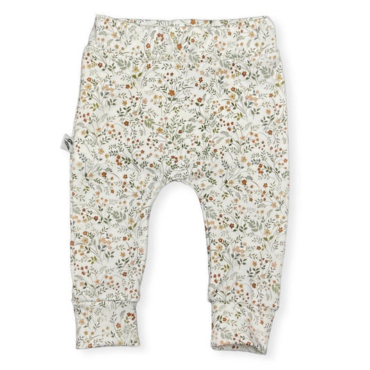 Newborn jogger wild flower