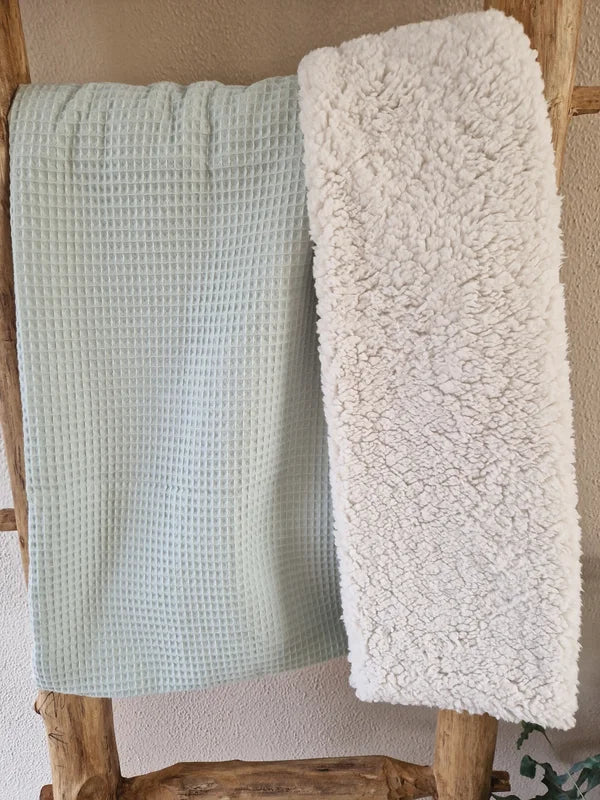 Teddydeken Licht Oud Groen